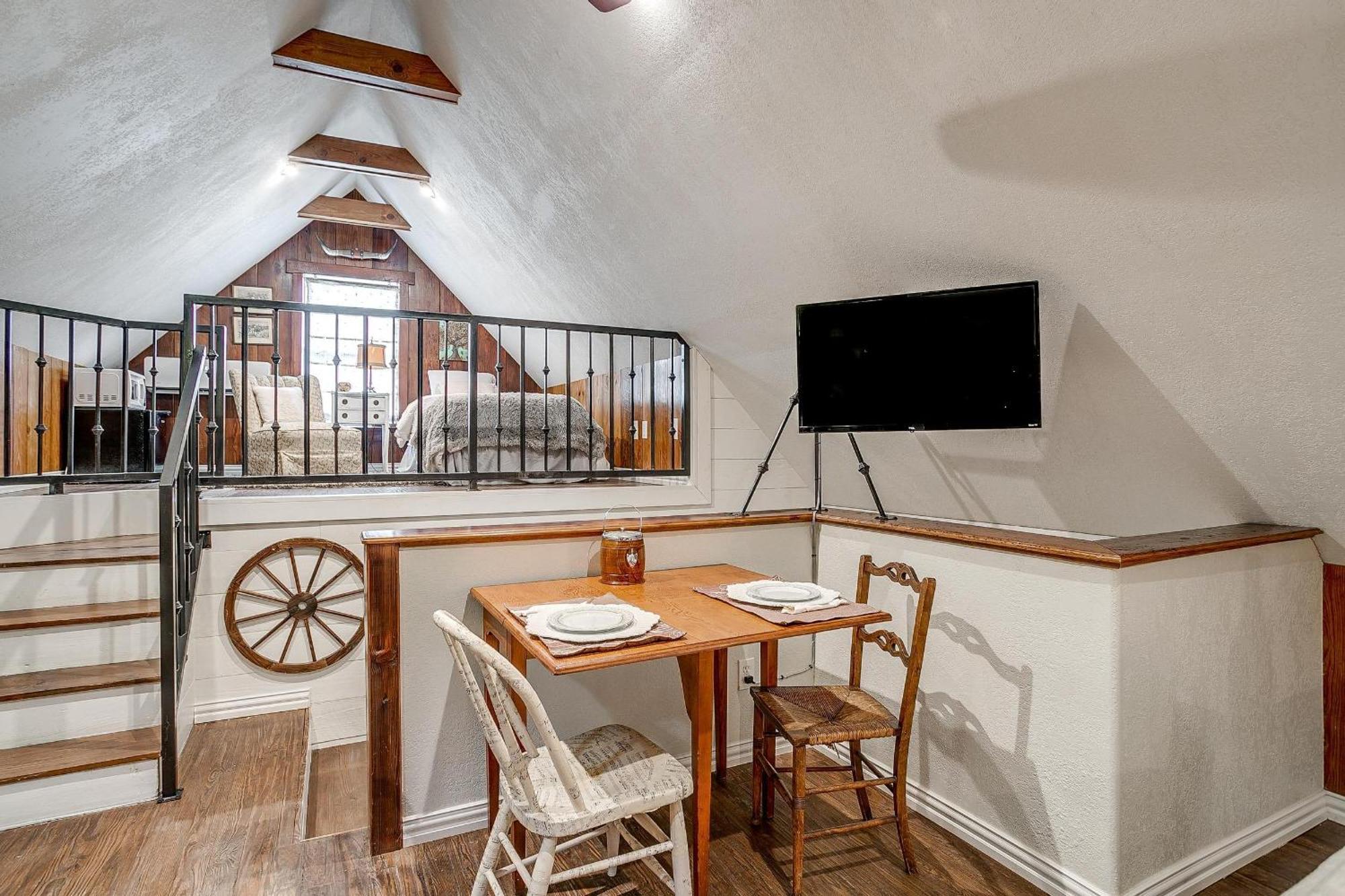 The Gallery House Boutique Hotel 스테픈빌 외부 사진