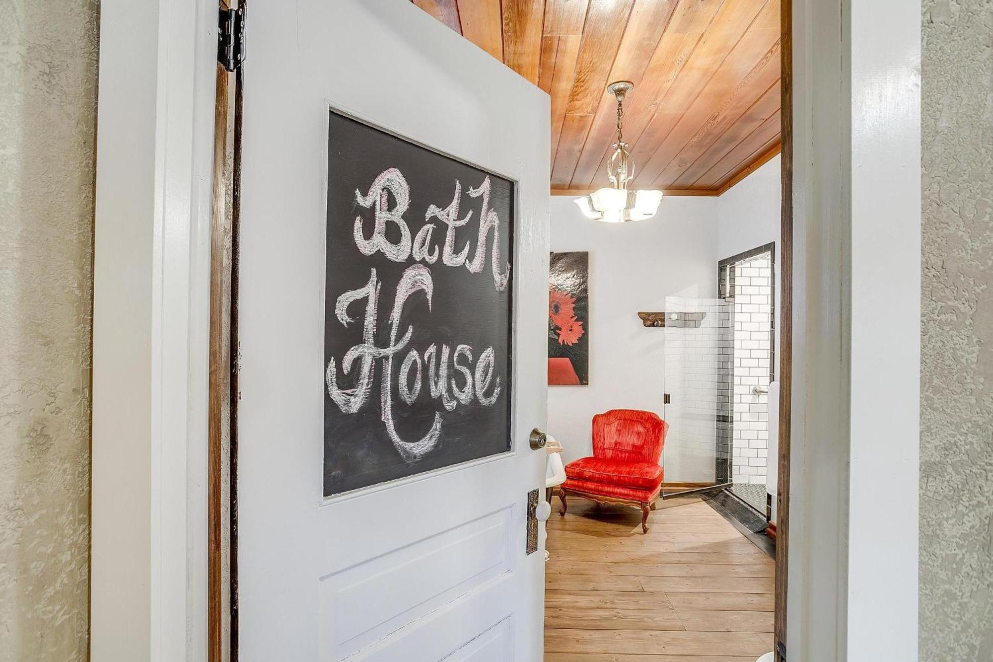 The Gallery House Boutique Hotel 스테픈빌 외부 사진